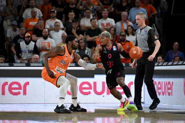 进攻火力与 进攻火力与